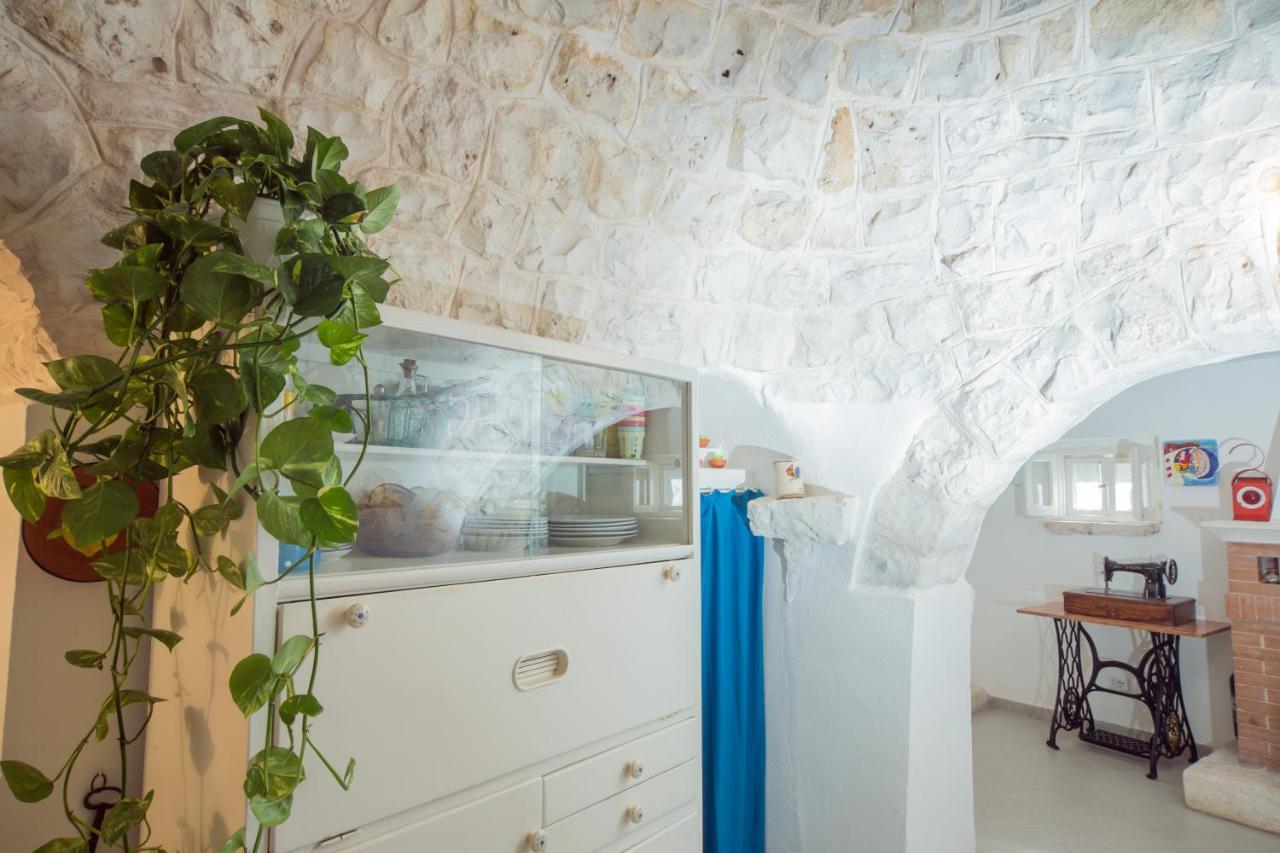 Trulli Girasoli E Viole Cocolicchio Exterior photo
